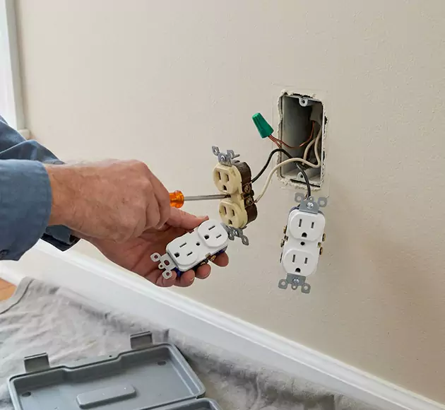 Professional Outlet Replacement: Your Local Swap-Out Team in Bentonville, AR